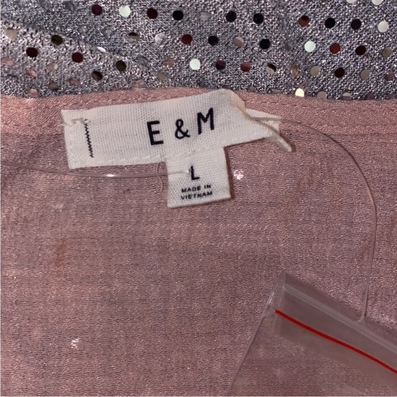 Button up blouse - Picture 2 of 4